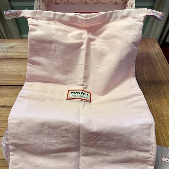 Hunter x LoveShackFancy Sunrise Patchwork Confetti Bloom - Picture 5 of 5